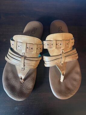 Roan by BedStu Brown Leather Thong Sandals with Buckle Straps